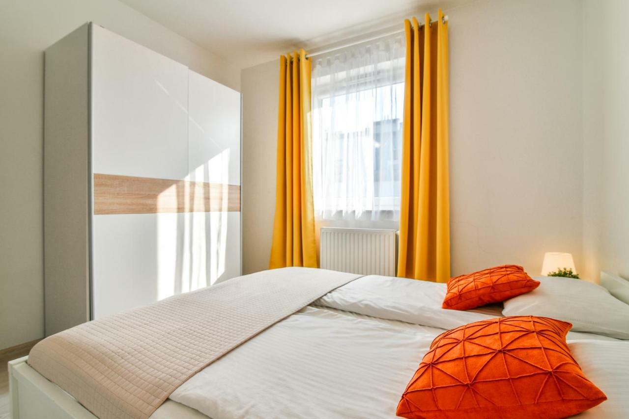 Ltc Apartments Malczewskiego Centrum Gdansk Exterior photo